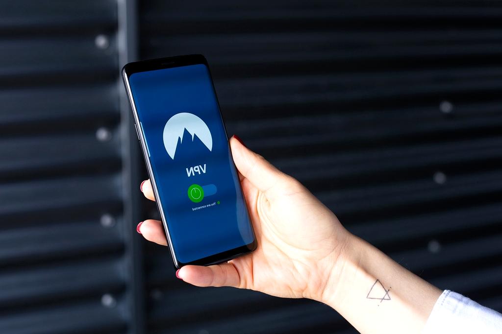 Bluetooth symbol icon with wireless waves